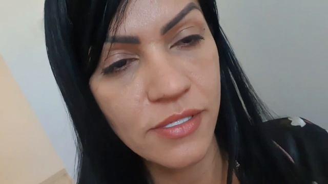 ABRI A PORTA DO ARMÁRIO E MOSTREI O QUE TEM DENTRO смотреть онлайн