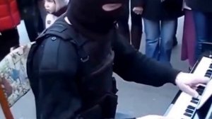 How to phonk in piano