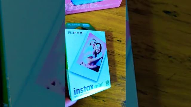 instax mini 11 camera ??