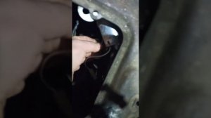 audi 80 дополнительная электропомпа на печку! как легко сменить анти фриз и убрать воздух в печке !