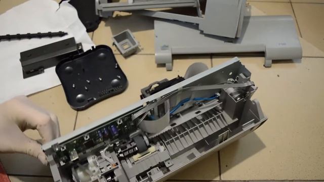 Розбирання струйного принтера Canon Pixma ip1000 на запчастини  Які деталі можна залишити.
