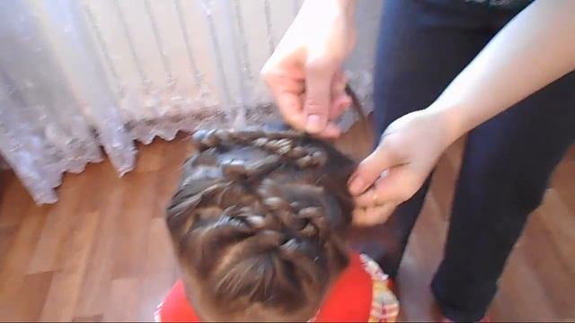 Красивая прическа "Спиральки" для средних и длинных волос!