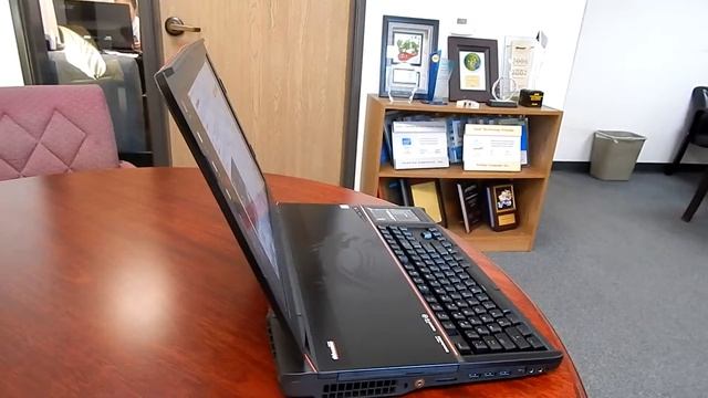 MSI GT80S Titan SLI-072 Gaming Laptop смотреть онлайн