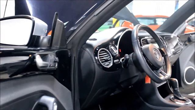 2012 Volkswagen Beetle смотреть онлайн