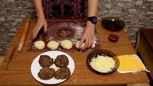 Котлета в слоеном тесте - невероятная вкусняшка!!! Вам стоит попробовать!