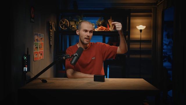 Film everything with these TWO lenses! (and much more!) смотреть онлайн