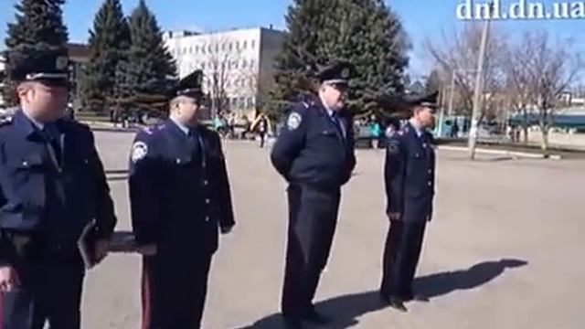 Инструктаж милиции в Дружковке смотреть онлайн