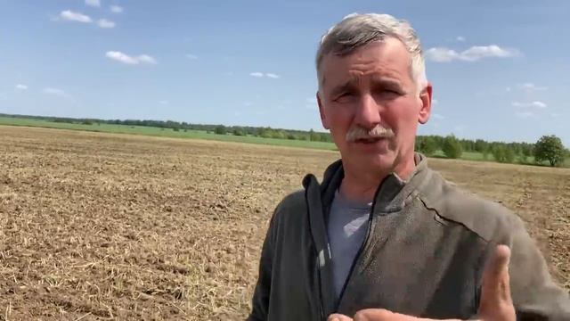 Что мы делаем на скошенном поле? смотреть онлайн