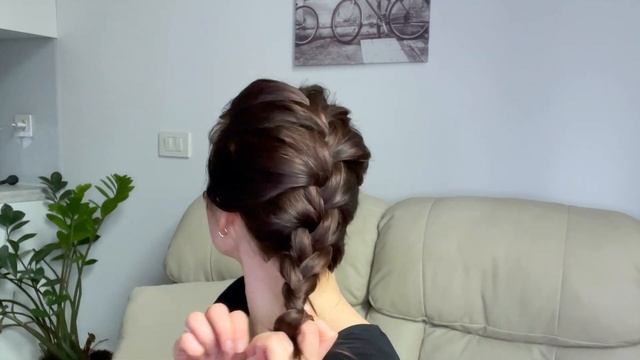 вечерняя прическа за 2 минуты из обычного колоска смотреть онлайн