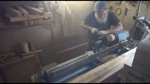 Нижне Шкафтинский сундук своими руками Точу дубовые ножки для сундука.