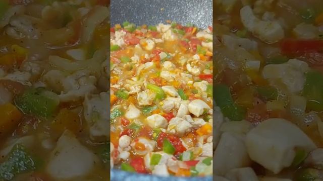 Кус кус с курицей и овощами?