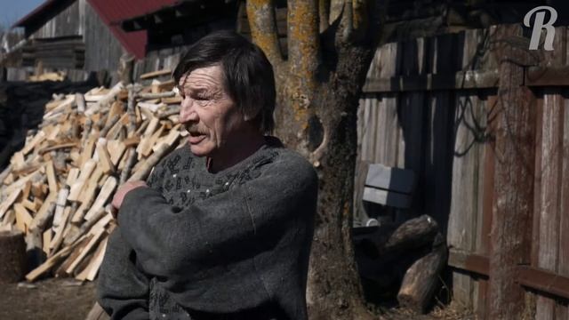 Третий месяц смоляне боятся выйти из дома из-за стаи голодных волков смотреть онлайн