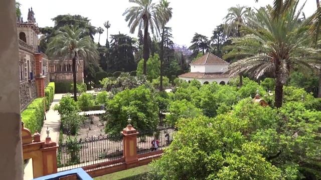 The Royal Alcázar Palace Gardens of Seville смотреть онлайн