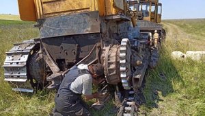 Бульдозер Т-130 Ремонт бортоврй - шестерня двойничка