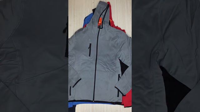 Одежда Оптом. Джемпера MAC1ONE. Цена 14,98 евро/кг. Вес 6 кг. смотреть онлайн