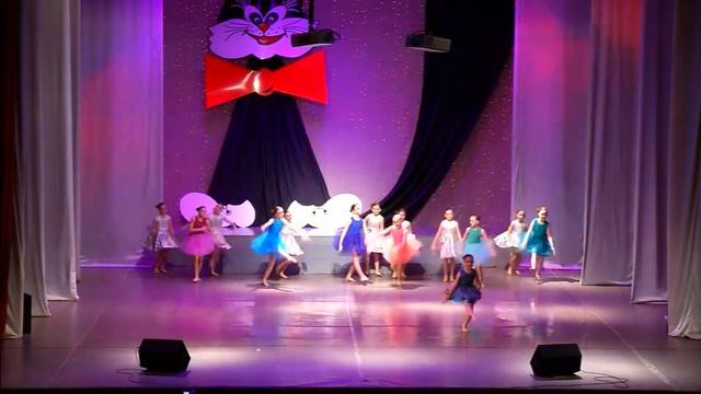 "Я рисую" 3 группа PalitraProfiDance. смотреть онлайн