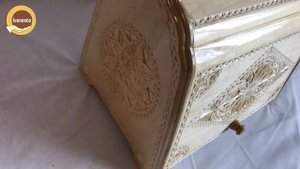 Хлебница из дерева