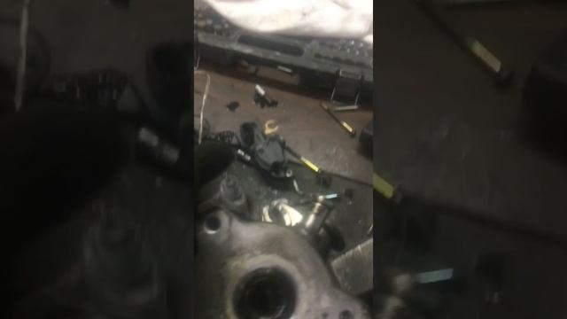 Ремонт генератора HONDA civic 1.7,ремонт генератора с вакумным насосом хонда цивик замена моста и р смотреть онлайн