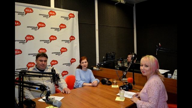 17 апреля в программе «Гость Дождя» поговорили об опасности весеннего солнца. смотреть онлайн