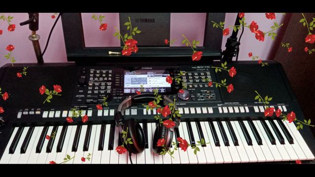 Играю на Yamaha PSR S975 / Саксофон смотреть онлайн