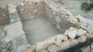 Кладка бутового камня пруд с водоспадом 0668743054 іван