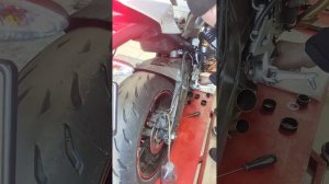 BMW S1000R, проблема с тормозами.  #bmws1000r