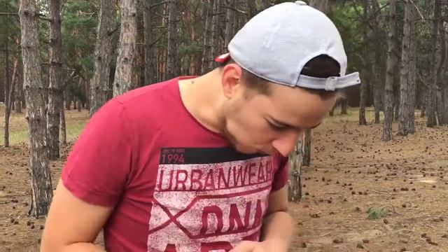 ДАНЯ ЯРКИЙ / КАК Я ПЕРВЫЙ РАЗ ПОПРОБОВАЛ ШИШКИ смотреть онлайн