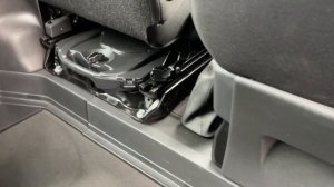 Чем ОТЛИЧАЕТСЯ грузопассажирский RENAULT Trafic