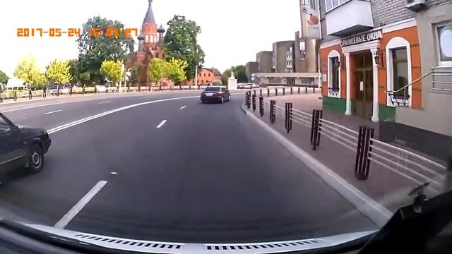 Двойная сплошная? Не, не слышал. смотреть онлайн