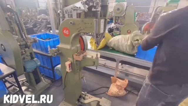 Фабрика по производству колясок  Luxmom 555. Коляска трансформер.