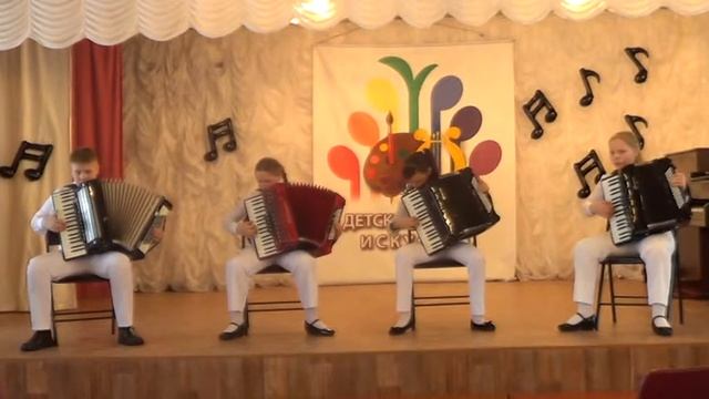 ДШИ г Сусумана Ансамбль аккордеонистов Каруселька И Дунаевский Веселый ветер из к ф Дети капита смотреть онлайн