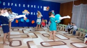 Танец мам и дочек на День Матери!!!
