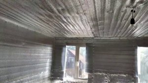 Обшил потолок и стену утеплителем на степлер.