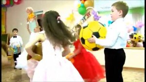 Прощайте, игрушки, мы взрослыми стали..