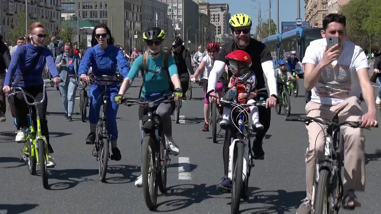Велофестиваль в Москве собрал более 50 тысяч участников