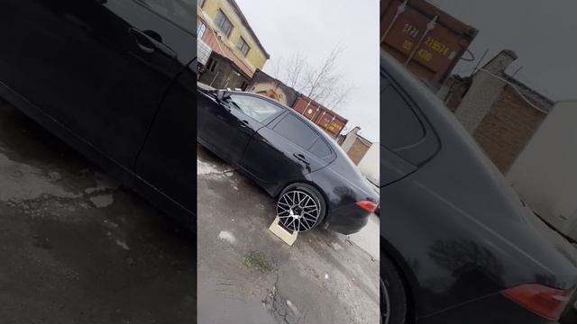 примерка дисков на Jaguar XE