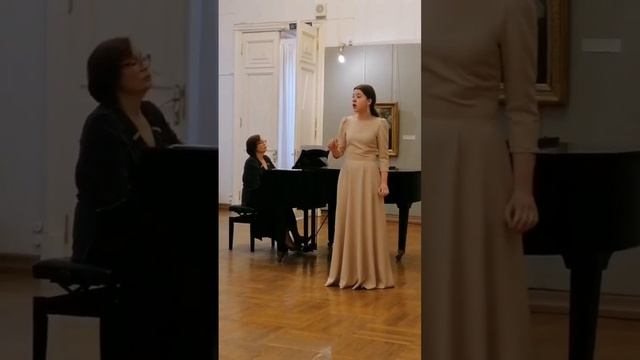 М.Мусоргский "В углу" из вокального цикла "Детская" исп. Анастасия Бабий смотреть онлайн