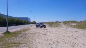Volvo xc90 offroad. Volvo in sand and water