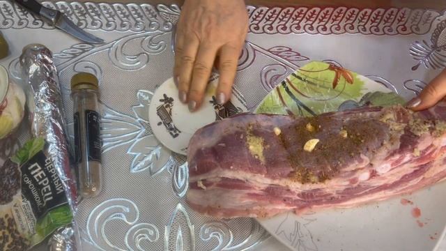 ГРУДИНКА СВИНАЯ, ЗАПЕЧЕННАЯ В ДУХОВКЕ смотреть онлайн