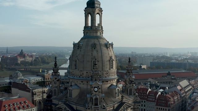 Drohnenflug über Dresden 4K Frauenkirche | Herbst 2020 | lange Version смотреть онлайн