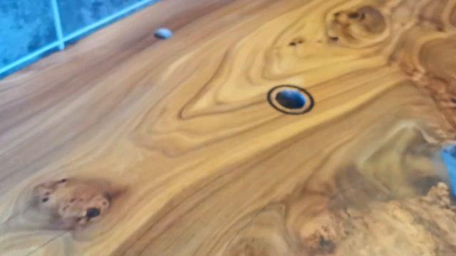 ТАКАЯ СТОЛЕШНИЦА В ВАННОЙ ПОРАЖАЕТ СВОЕЙ КРАСОТОЙ - ТЁМНЫЙ КАПОВЫЙ КАРАГАЧ смотреть онлайн