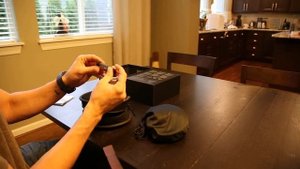 Unboxing of Sennheiser Momentum 2 Wireless (M2-AEBT)