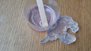 ?Брошь из эпоксидной смолы?|Для начинающих| Мира Кантутару