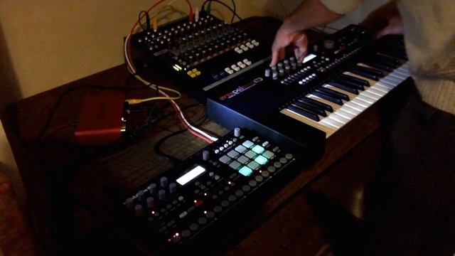 Tupikör - Dans ma Cabane (Elektron Analog Rytm & Keys Jam) смотреть онлайн