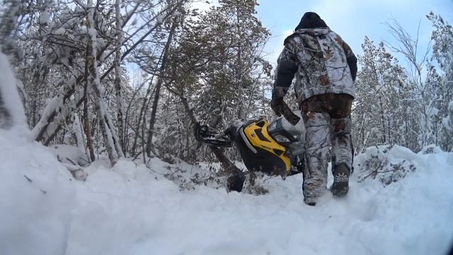 BRP Ski-doo Skandic 550f. Утренние покатушки с гимнастикой. смотреть онлайн