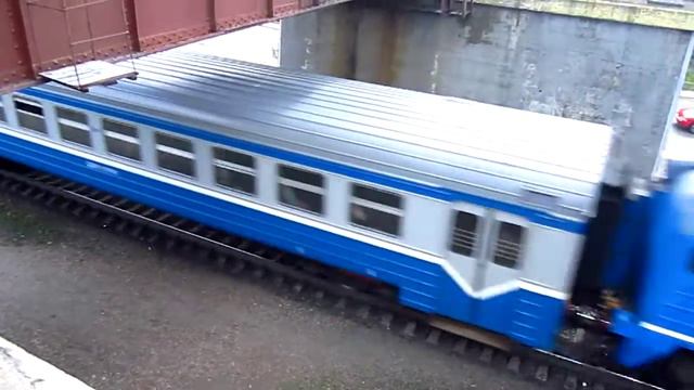 Тепловоз 2М62-ХХХХ в составе дизель-поезда ДДБ1