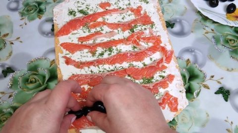 Закуска из Лаваша//рулет из лаваша на праздничный стол 2023