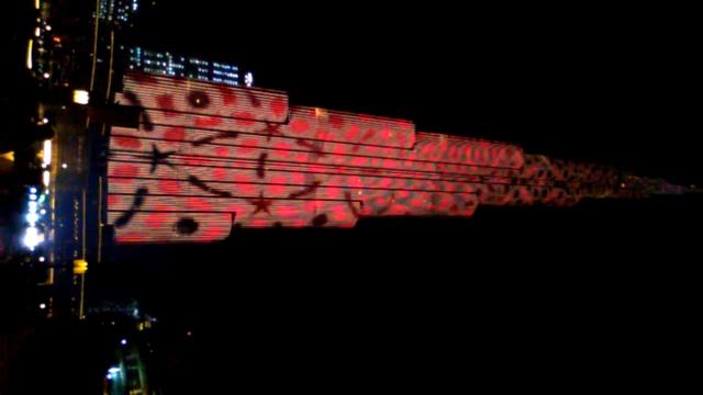 Слава Рейн заснял вечером световое шоу на самом высоком в мире здании в Арабских Эмиратах смотреть онлайн