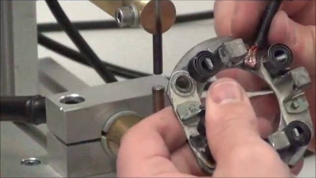 Контактная сварка многожильного медного провода к стальной пластине аппаратом Linear DC смотреть онлайн