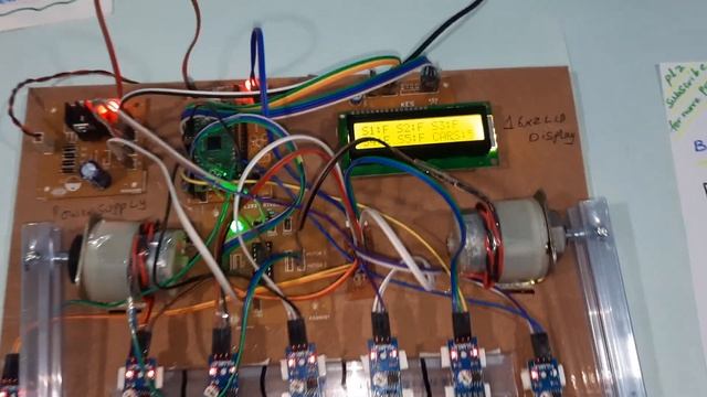Automatic Car Parking With Empty Slot Detection Using Raspberry Pi Pico смотреть онлайн